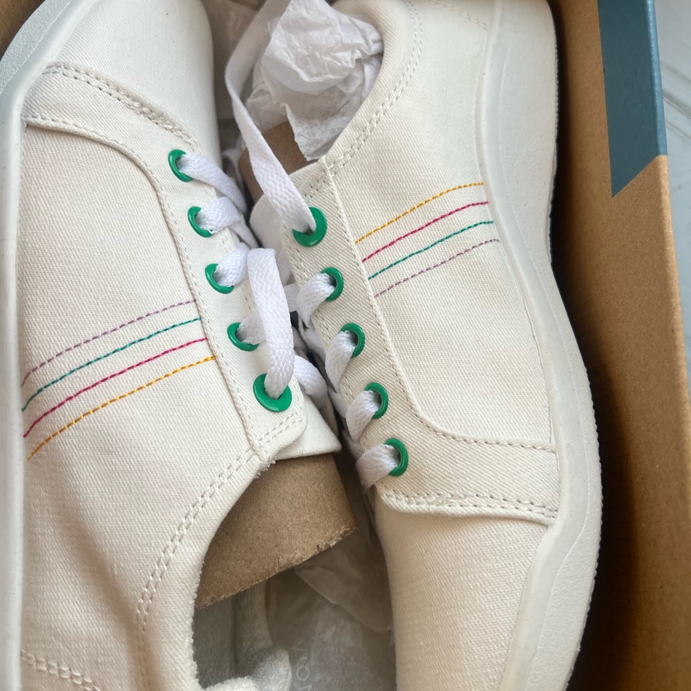 Vionic Cream Canvas Sneakers with Rainbow Stitching and Green Eyelets